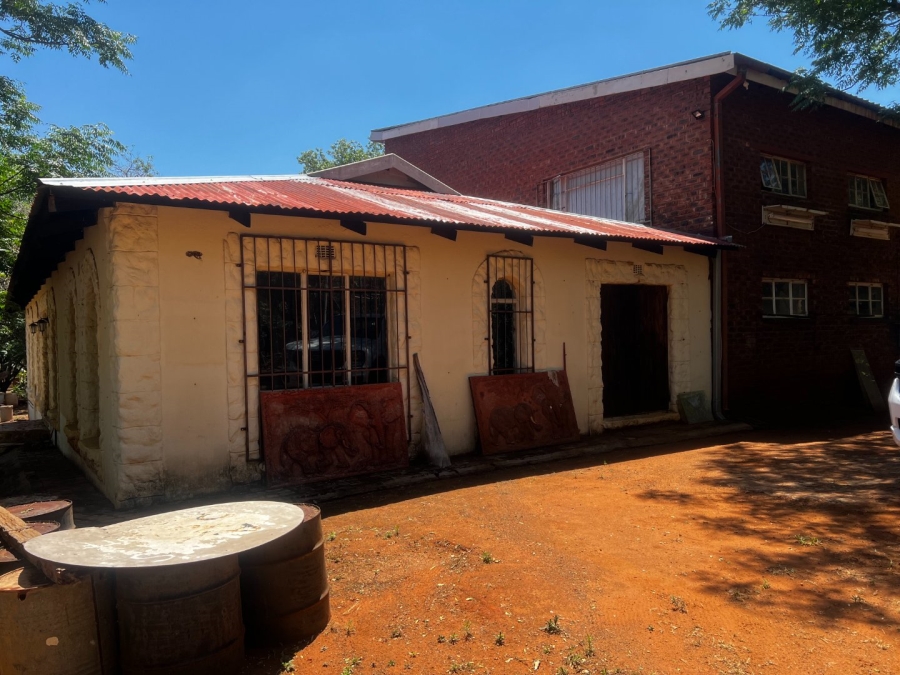 Commercial Property for Sale in De Wildt North West
